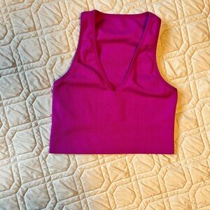 ⭐️3/$30 or 6/$50! Athleta Pink Fitted Sleeveless Crop Top